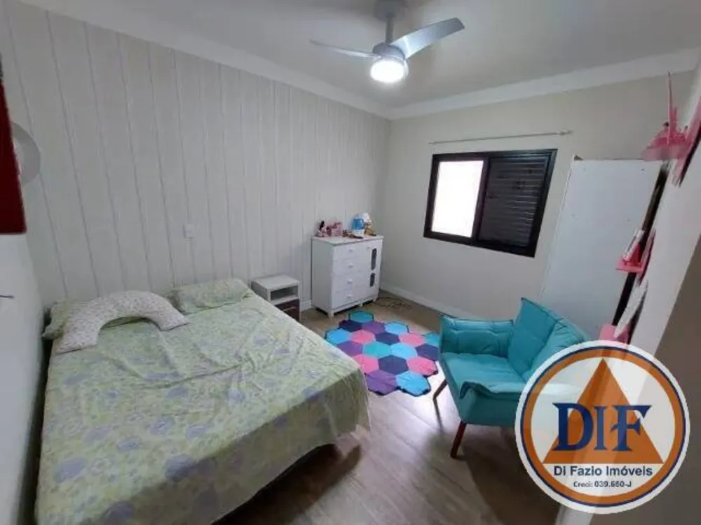 Casa, 3 quartos, 215 m² - Foto 6