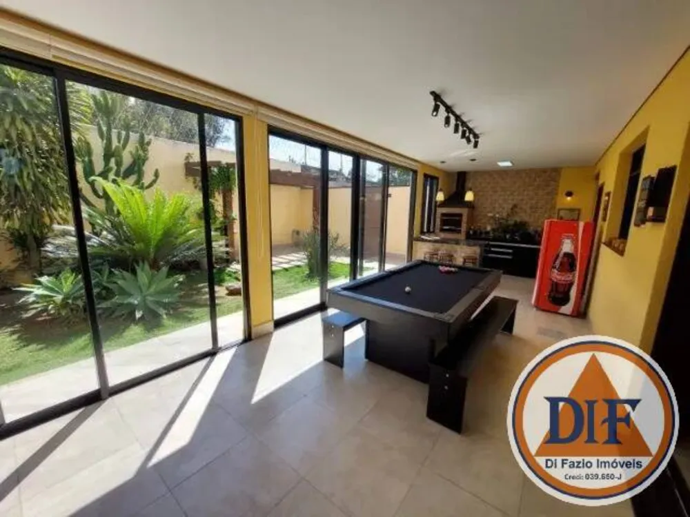 Casa, 3 quartos, 215 m² - Foto 16
