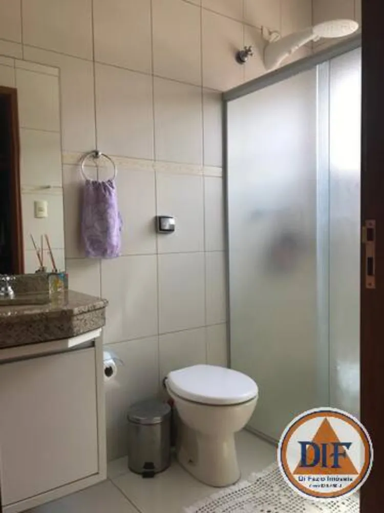 Casa, 4 quartos, 190 m² - Foto 2