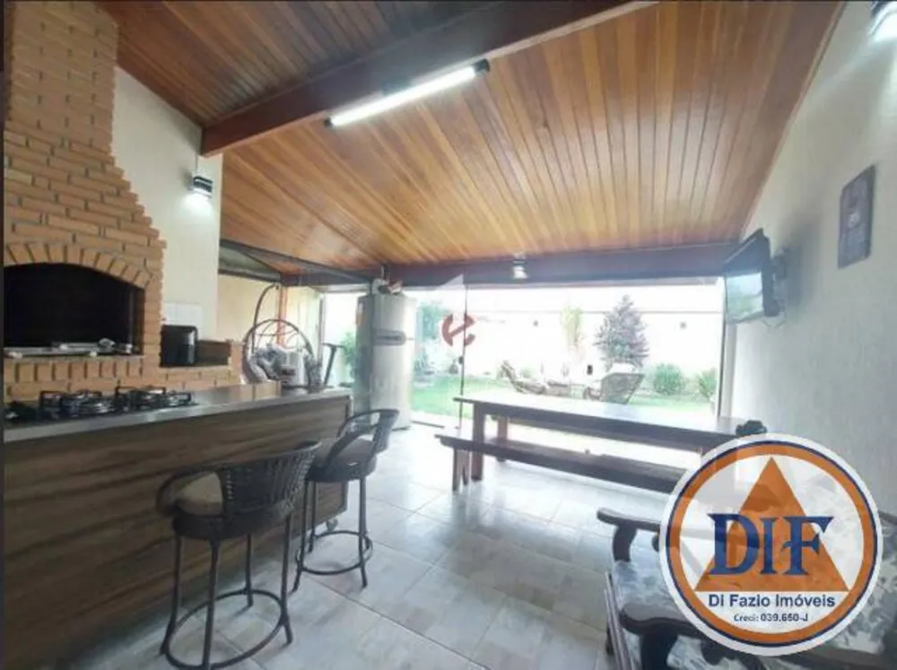 Casa, 4 quartos, 190 m² - Foto 3