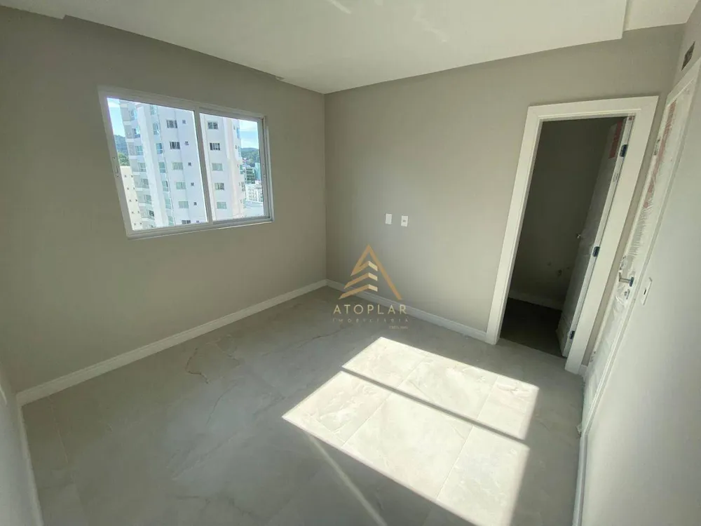 Apartamento, 3 quartos, 130 m² - Foto 9