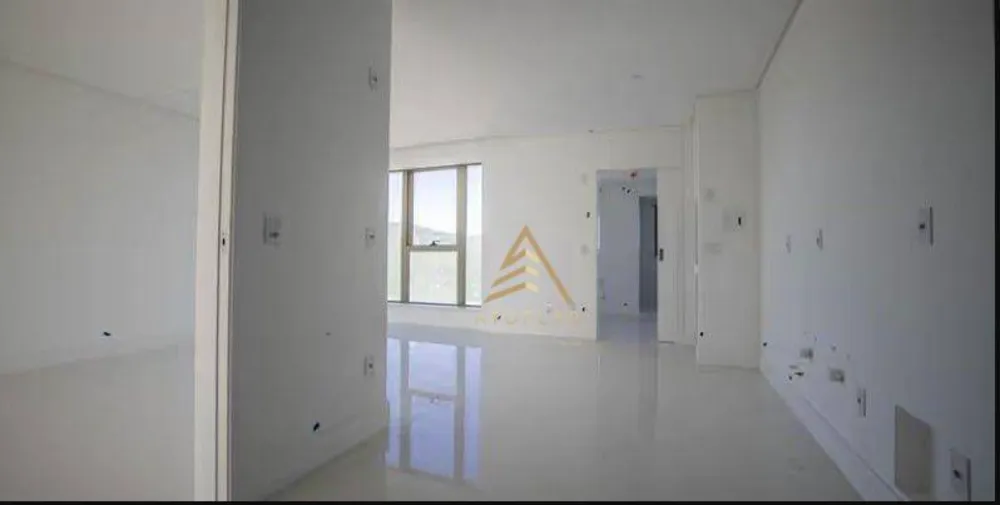 Apartamento, 4 quartos, 261 m² - Foto 3