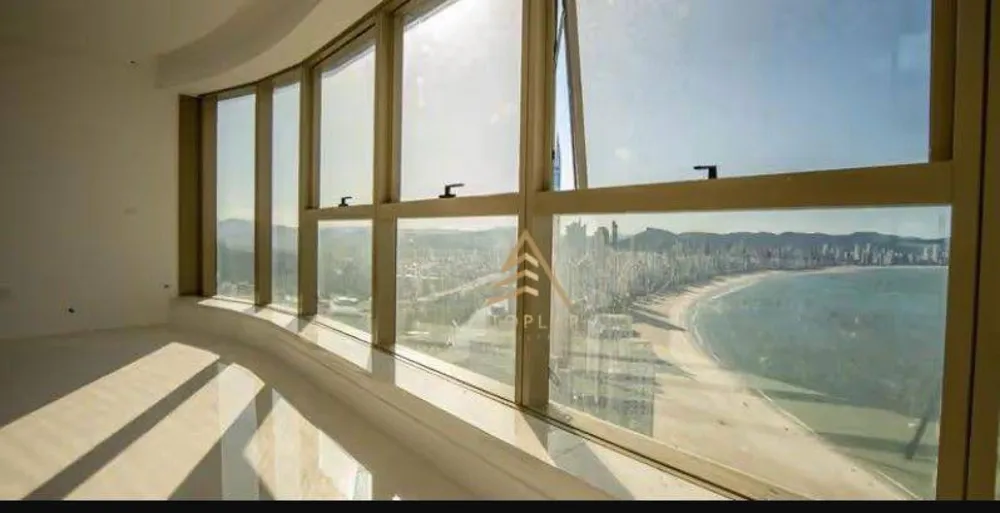 Apartamento, 4 quartos, 261 m² - Foto 4