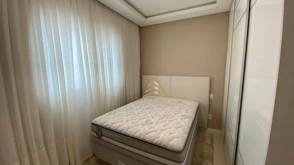 Apartamento, 3 quartos, 144 m² - Foto 2