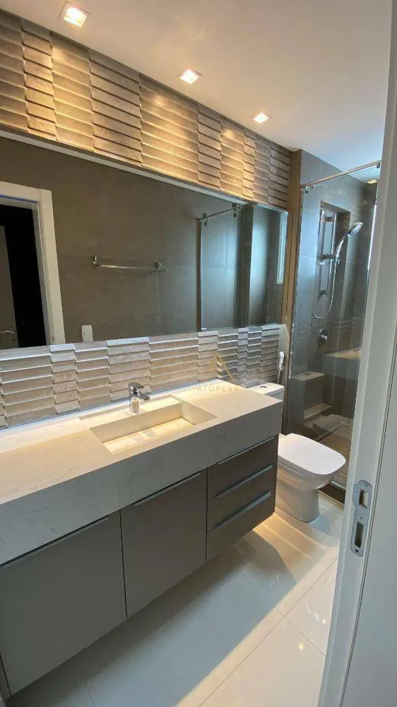 Apartamento, 3 quartos, 144 m² - Foto 1