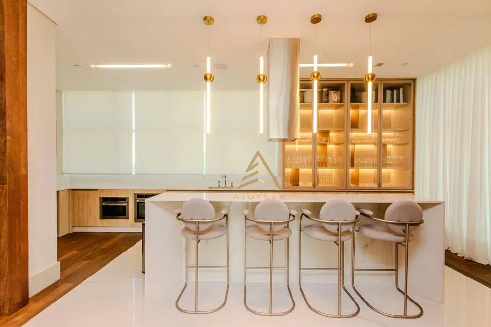 Apartamento, 4 quartos, 196 m² - Foto 10