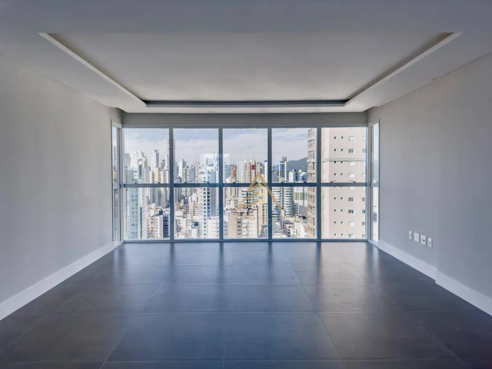 Apartamento, 3 quartos, 135 m² - Foto 1