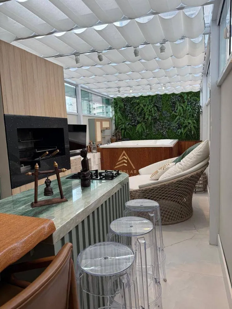 Apartamento, 3 quartos, 145 m² - Foto 1