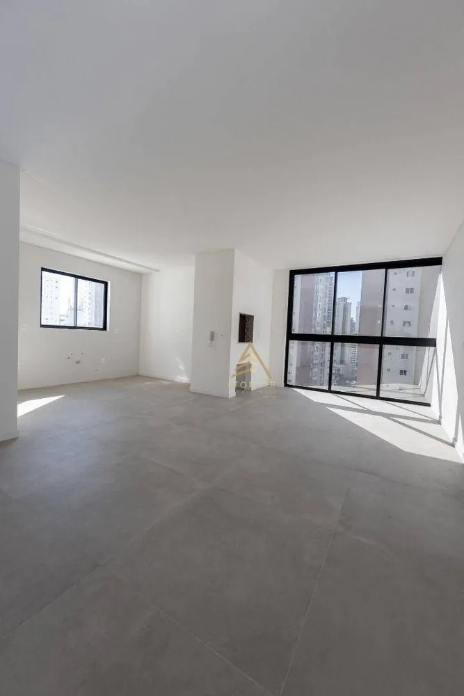 Apartamento, 4 quartos, 135 m² - Foto 3