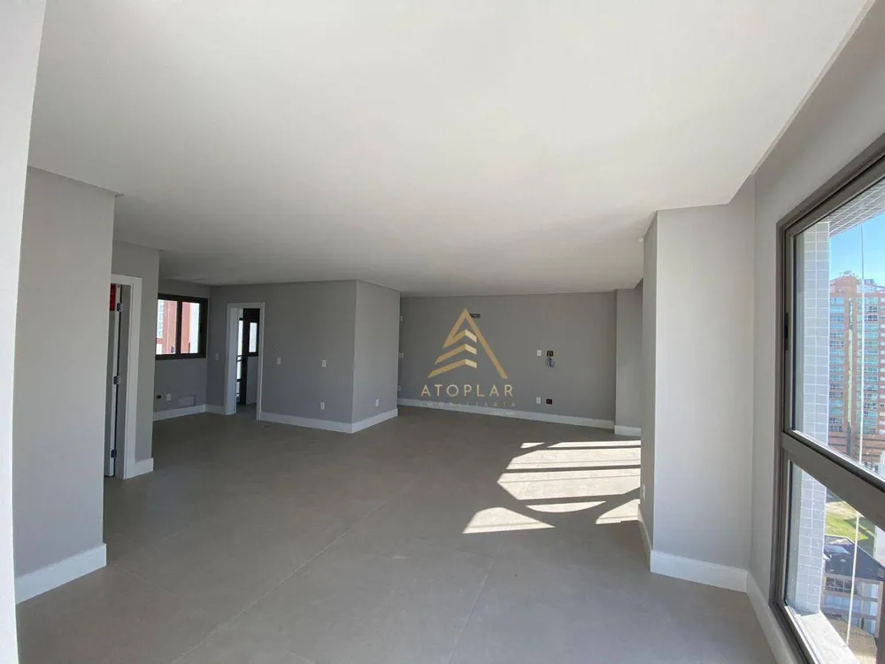 Apartamento, 3 quartos, 122 m² - Foto 5