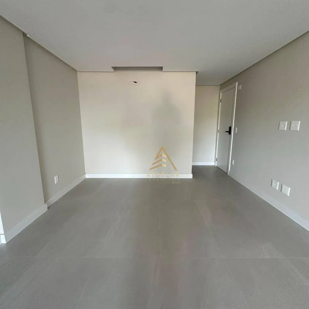 Apartamento, 2 quartos, 74 m² - Foto 2