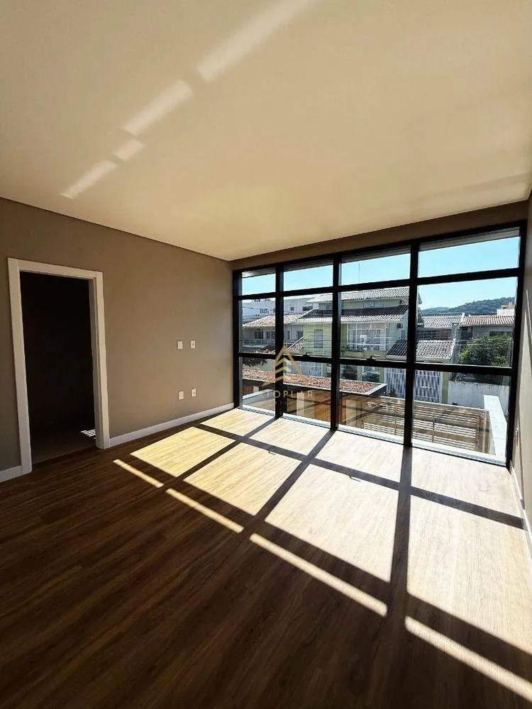 Sobrado, 3 quartos, 247 m² - Foto 6