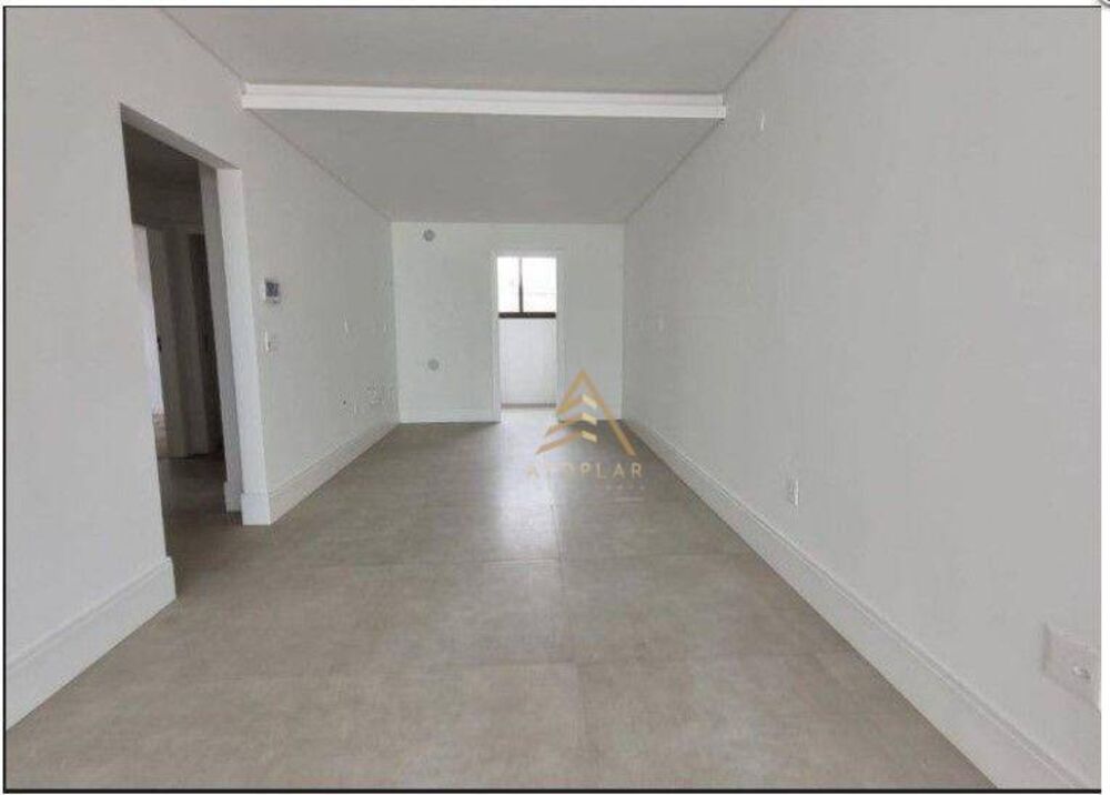 Cobertura à venda com 5 quartos, 238m² - Foto 2