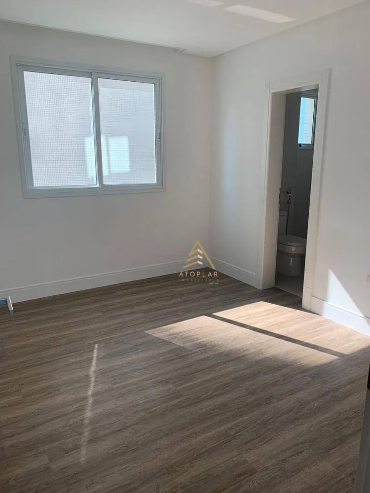 Apartamento, 3 quartos, 187 m² - Foto 1