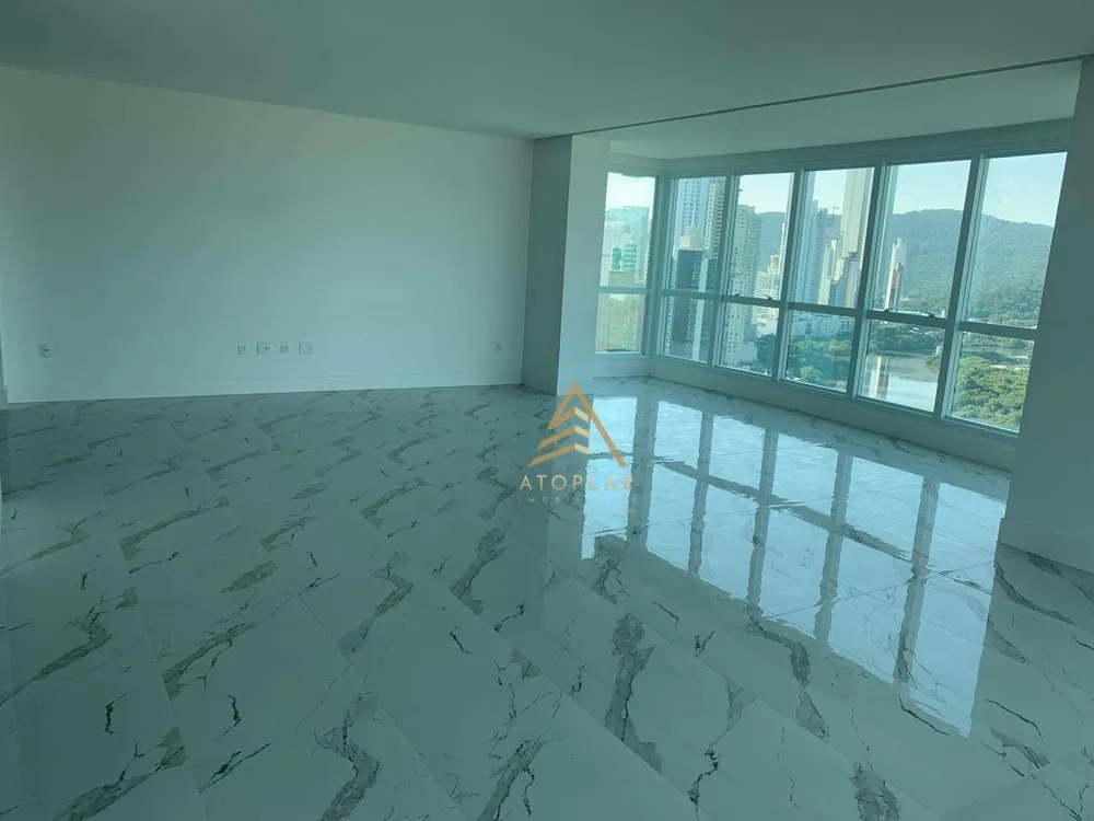 Apartamento, 3 quartos, 187 m² - Foto 5