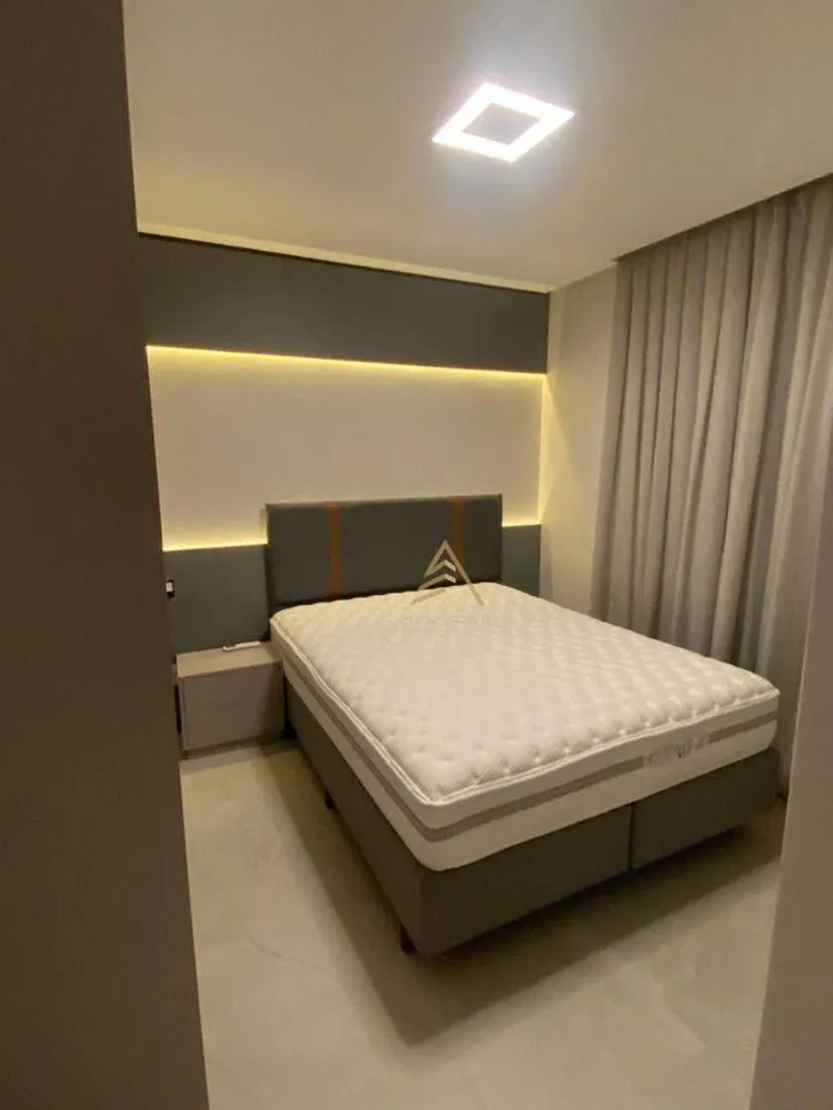 Apartamento, 3 quartos, 130 m² - Foto 4