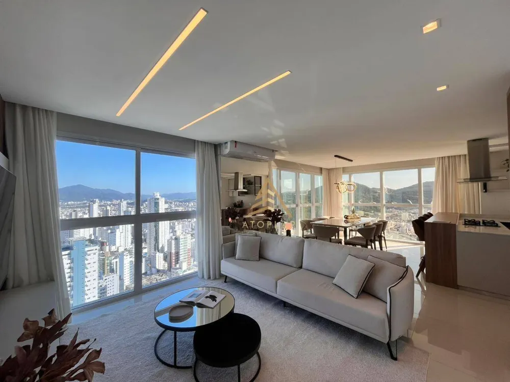 Apartamento, 4 quartos, 140 m² - Foto 2