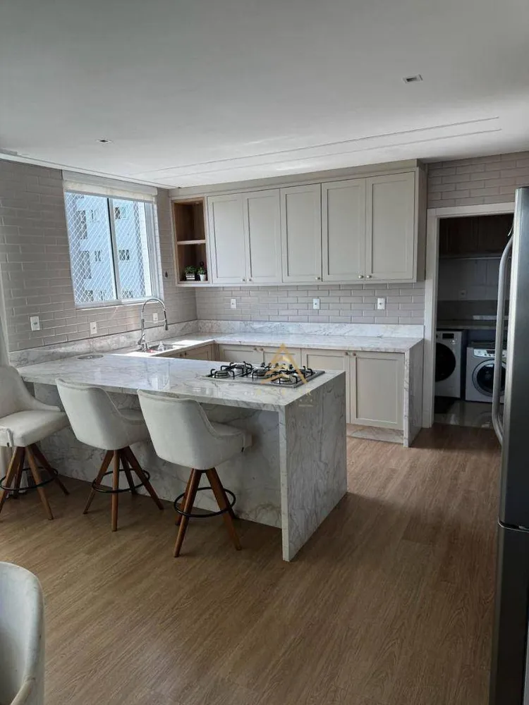 Apartamento, 3 quartos, 130 m² - Foto 1