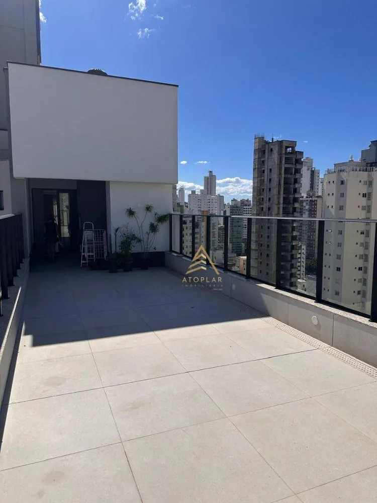 Cobertura, 4 quartos, 238 m² - Foto 1