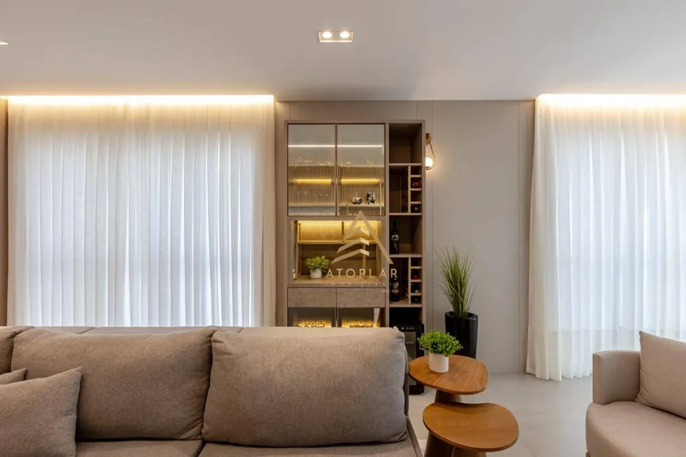 Apartamento, 3 quartos, 126 m² - Foto 2