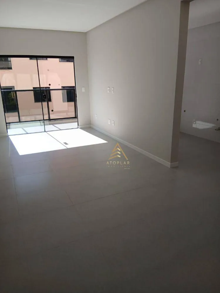 Apartamento, 2 quartos, 76 m² - Foto 3