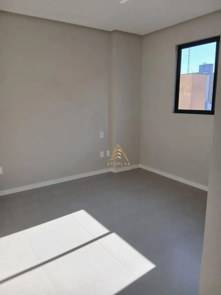 Apartamento, 2 quartos, 76 m² - Foto 10