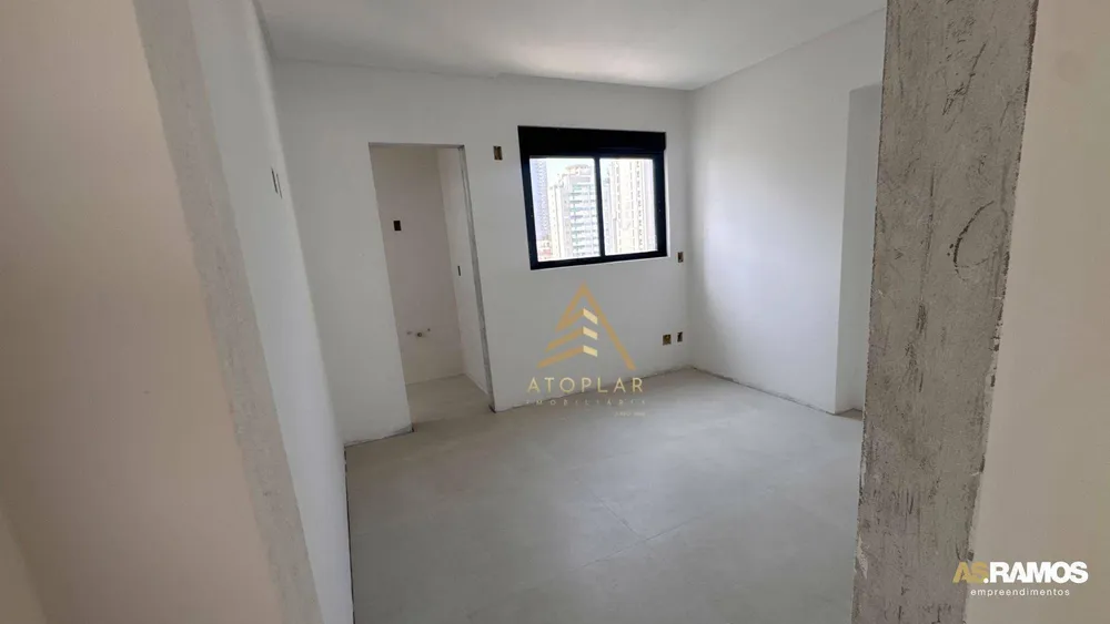 Apartamento, 3 quartos, 131 m² - Foto 3