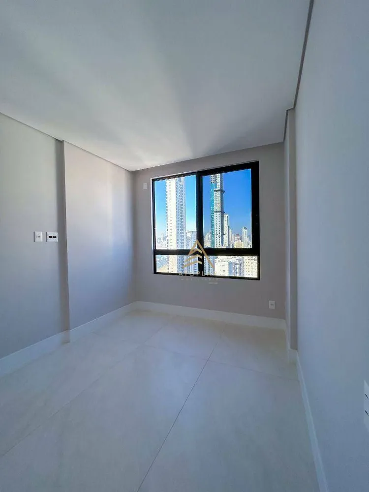 Cobertura, 4 quartos, 296 m² - Foto 12