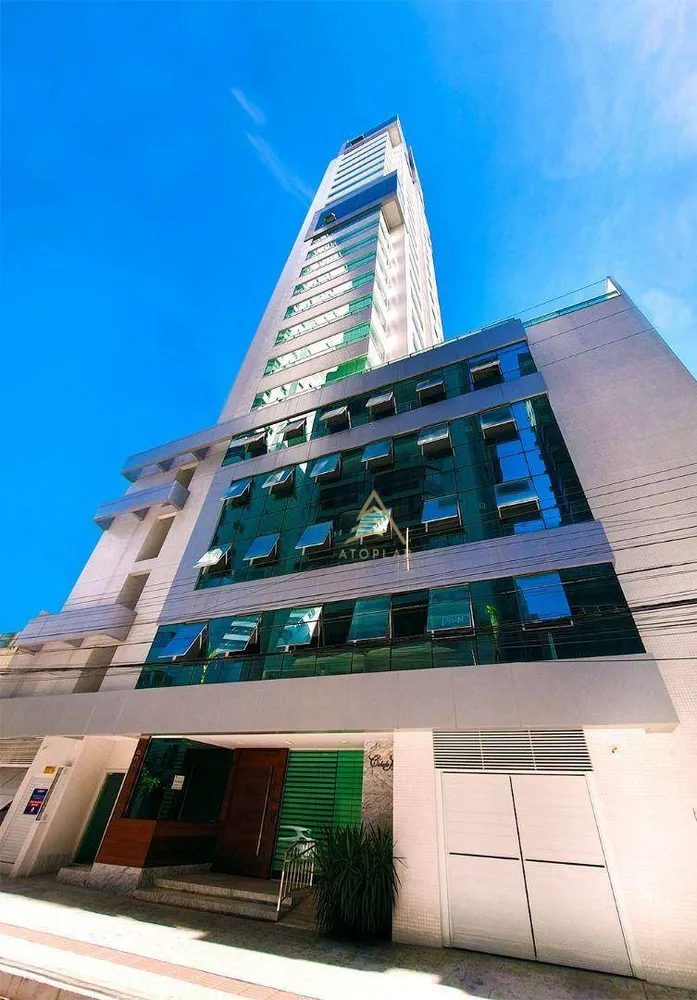 Apartamento, 3 quartos, 145 m² - Foto 1