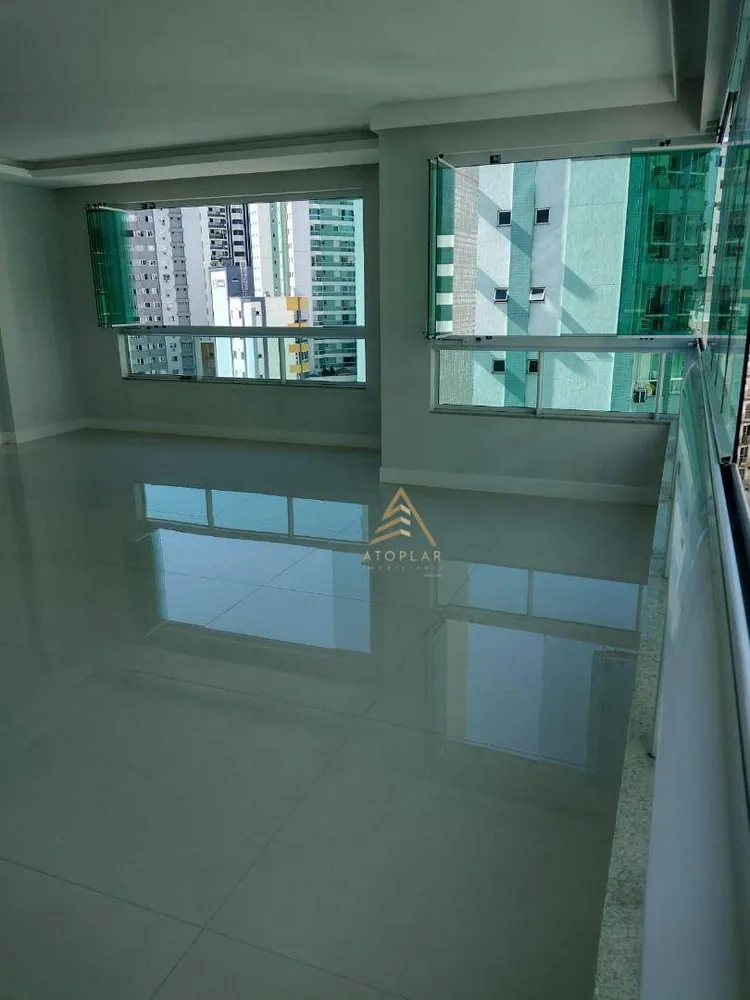 Apartamento, 3 quartos, 145 m² - Foto 3