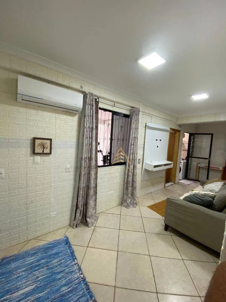 Casa, 3 quartos, 80 m² - Foto 1
