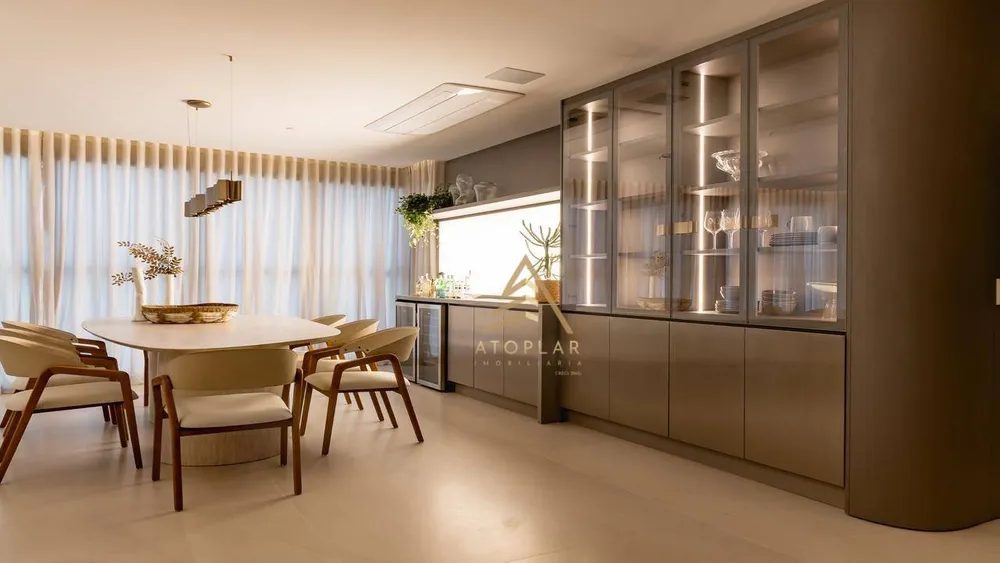 Apartamento, 4 quartos, 194 m² - Foto 2