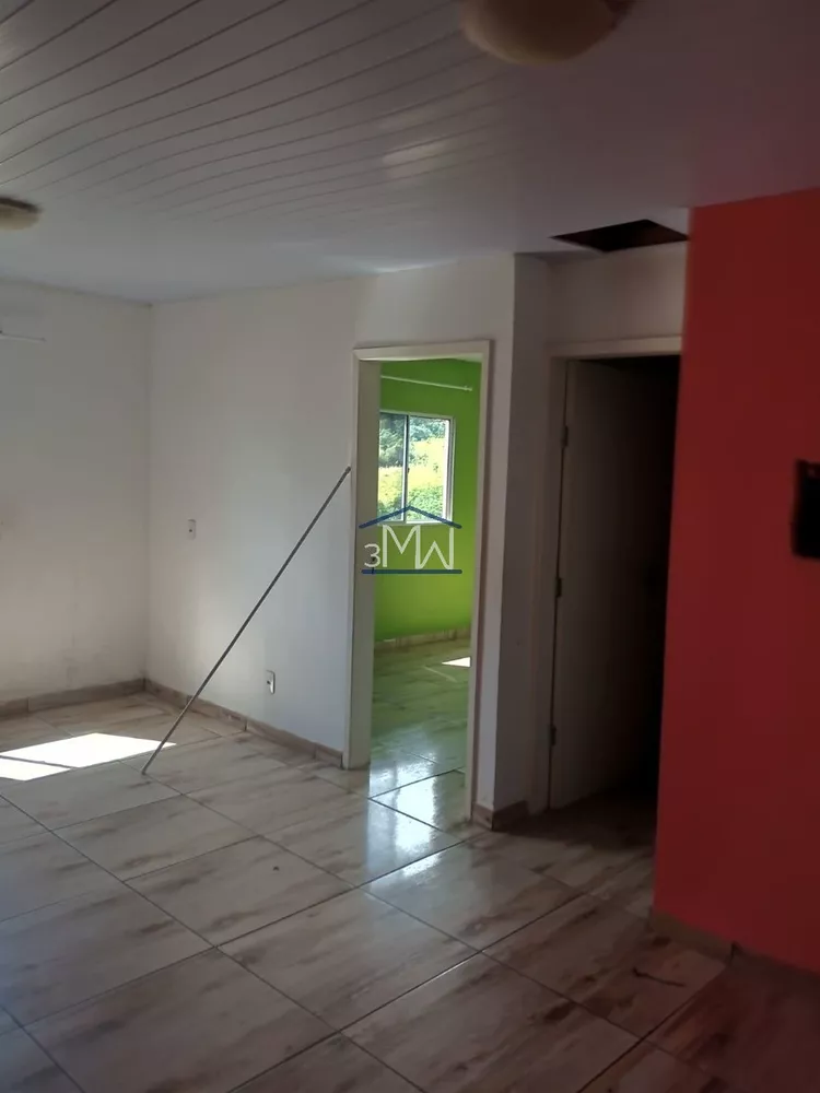 Casa à venda com 2 quartos, 200m² - Foto 6