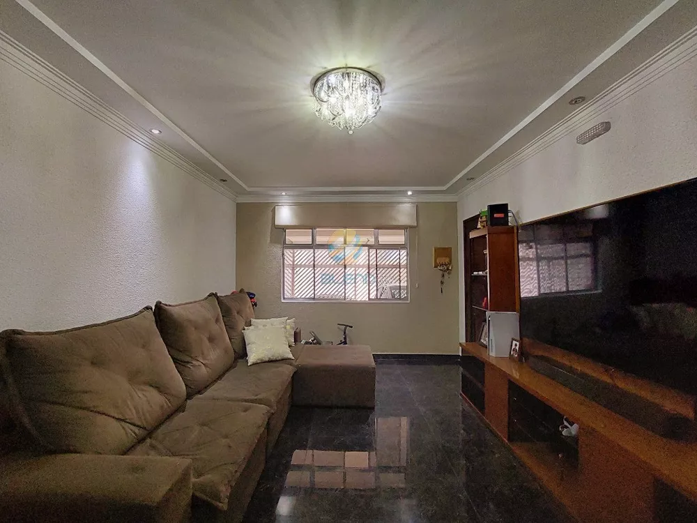 Sobrado à venda com 3 quartos, 197m² - Foto 4