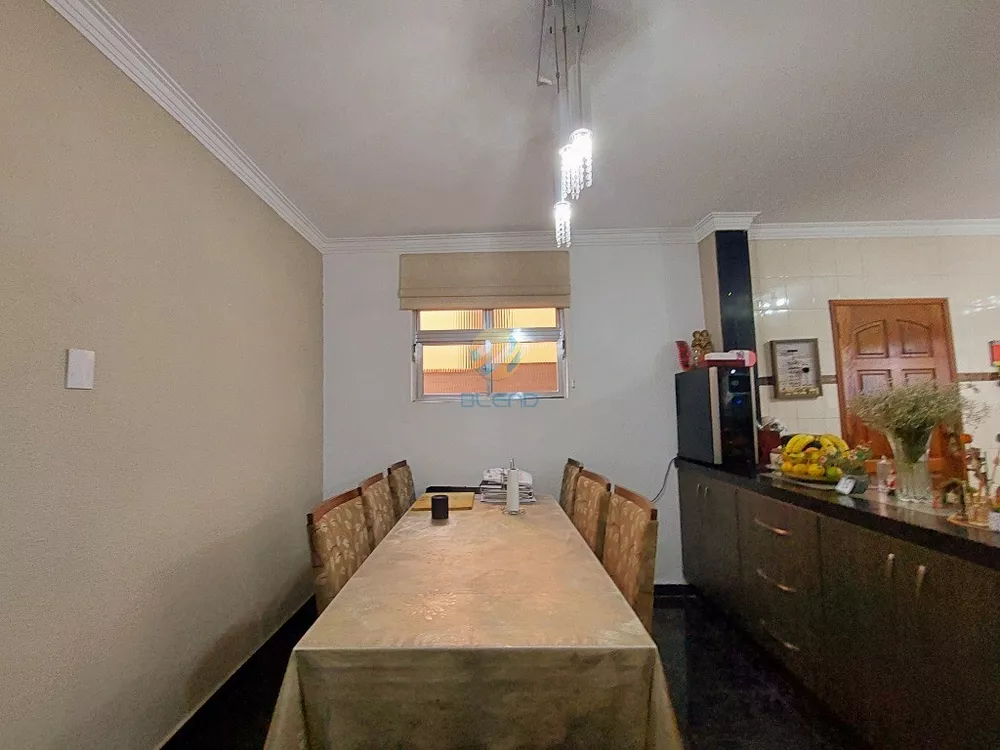 Sobrado à venda com 3 quartos, 197m² - Foto 6