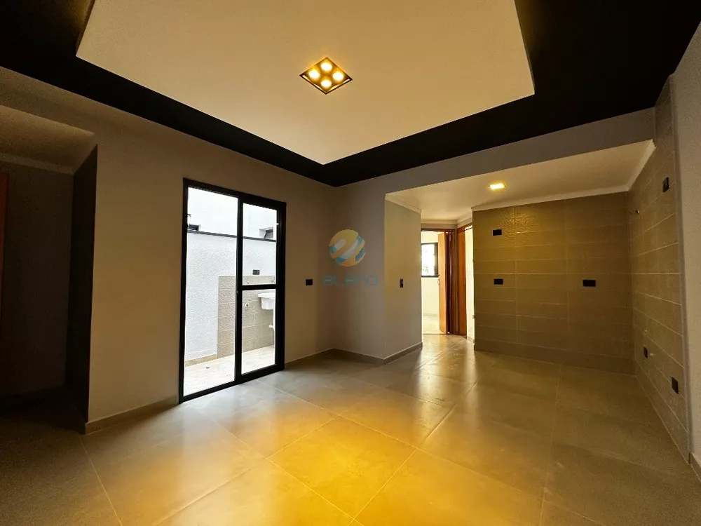 Apartamento à venda com 2 quartos, 43m² - Foto 3