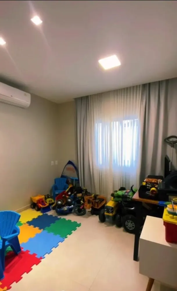 Casa, 4 quartos, 252 m² - Foto 40