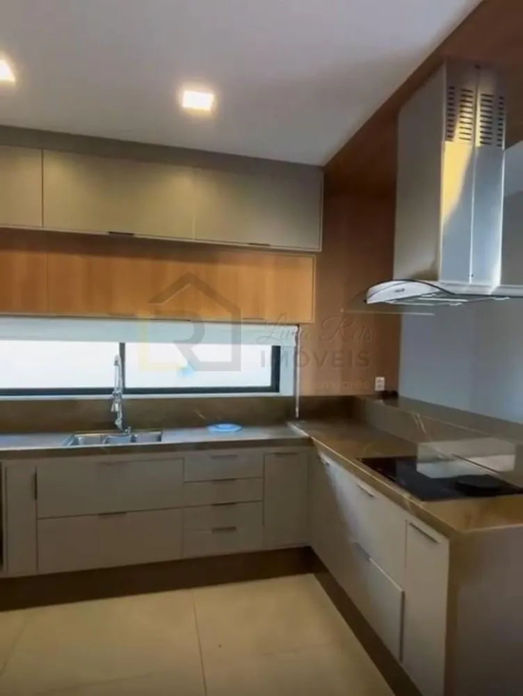 Casa, 4 quartos, 252 m² - Foto 53