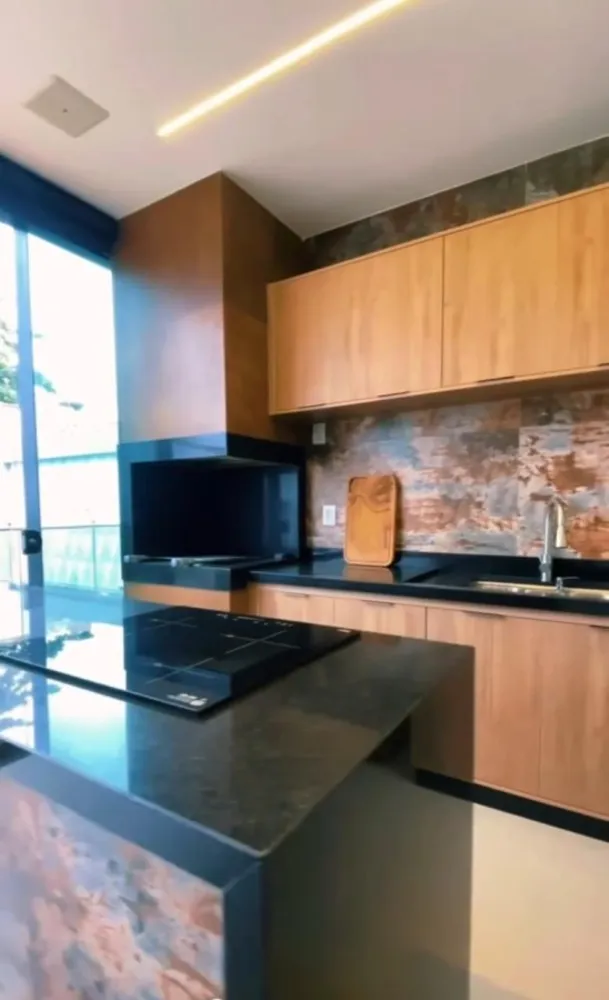 Casa, 4 quartos, 252 m² - Foto 26