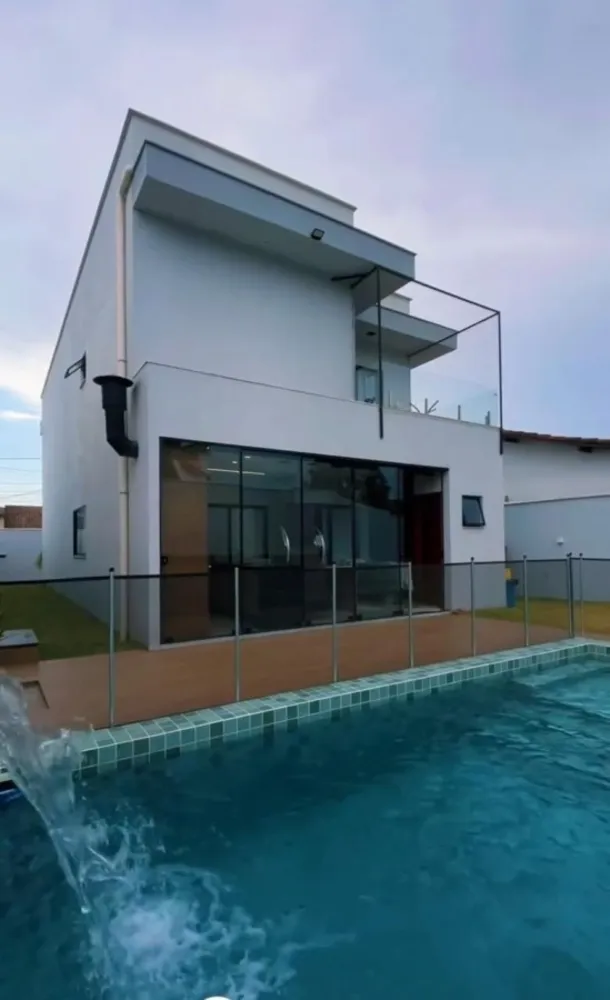 Casa, 4 quartos, 252 m² - Foto 49