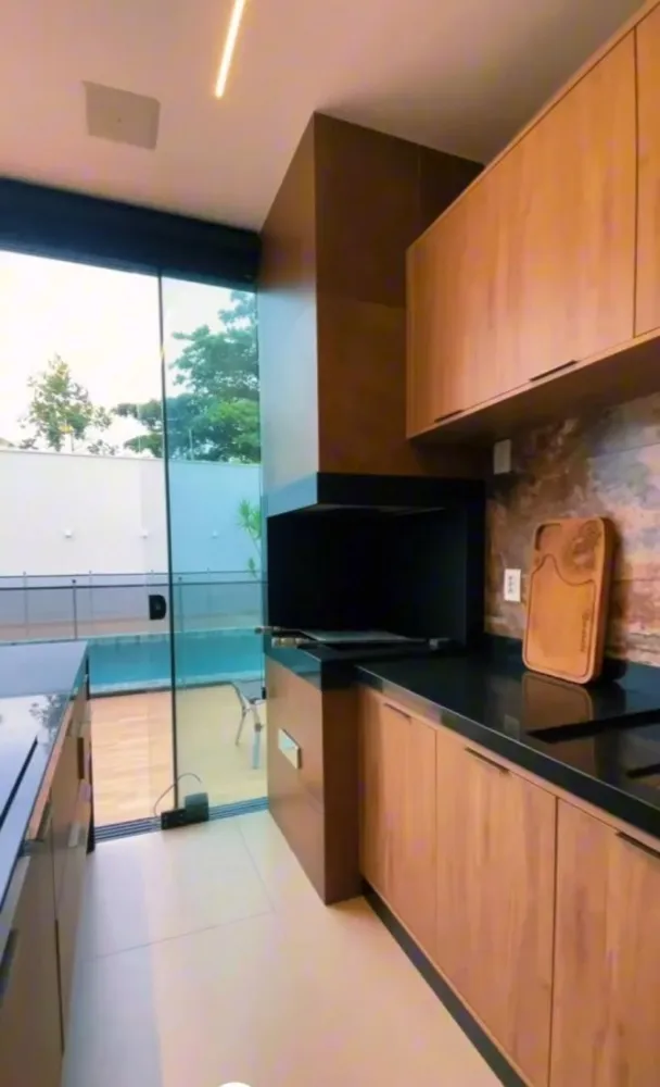 Casa, 4 quartos, 252 m² - Foto 46