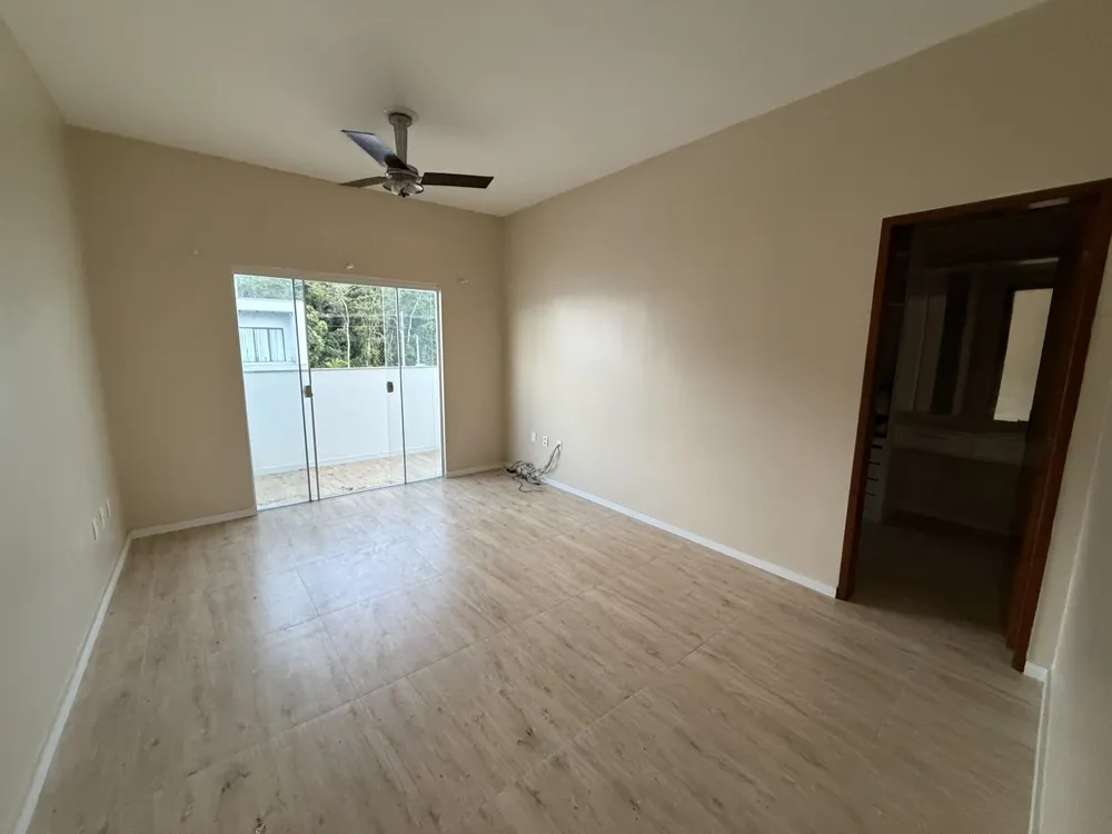 Casa, 4 quartos, 270 m² - Foto 44
