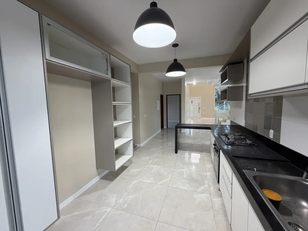 Casa, 4 quartos, 270 m² - Foto 39