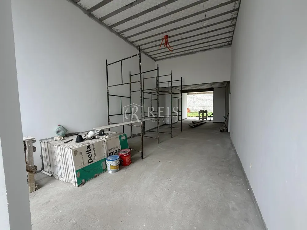 Casa, 3 quartos, 208 m² - Foto 2