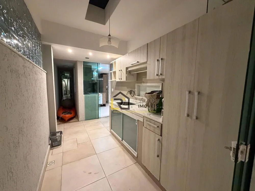 Casa, 3 quartos, 230 m² - Foto 14