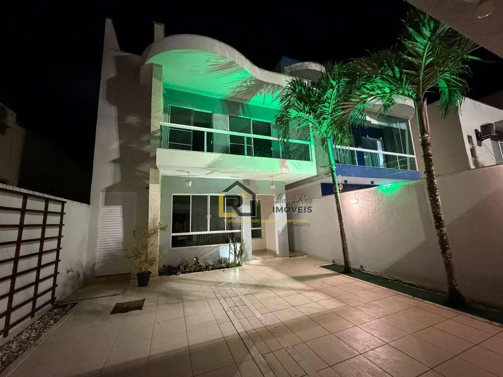 Casa, 3 quartos, 230 m² - Foto 2