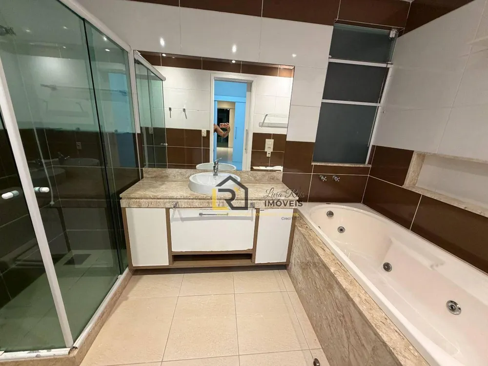Casa, 3 quartos, 230 m² - Foto 13