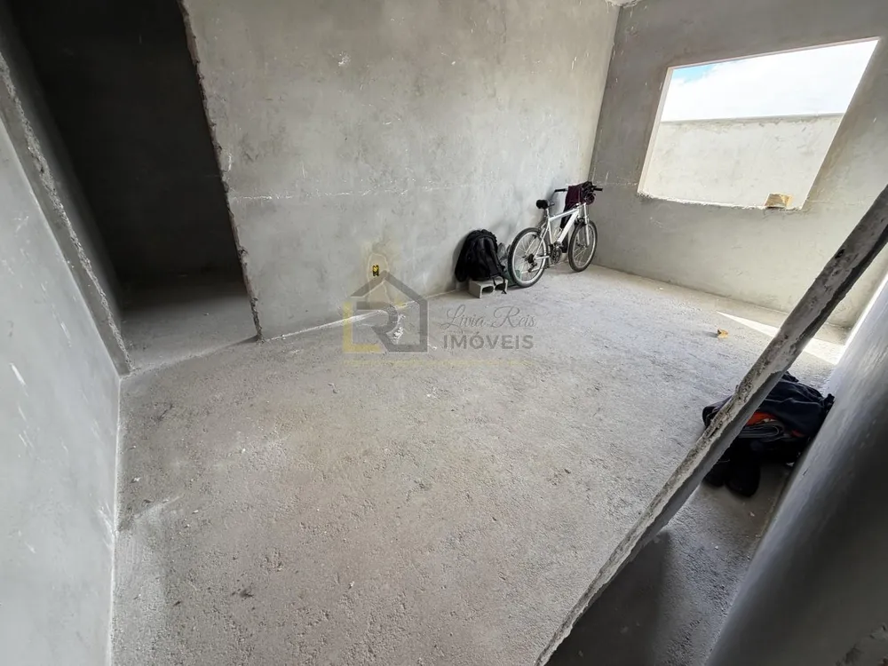 Casa, 3 quartos, 200 m² - Foto 1