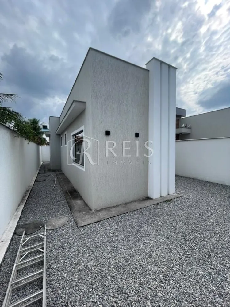 Casa, 3 quartos, 70 m² - Foto 2