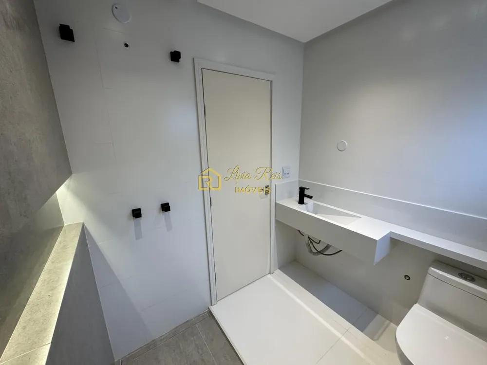 Casa, 4 quartos, 230 m² - Foto 40